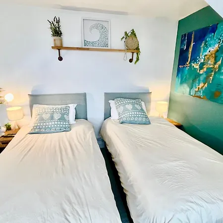 Coastal Inspired Seaview Flat