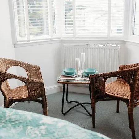 Coastal Inspired Seaview Flat Newquay (Cornwall)